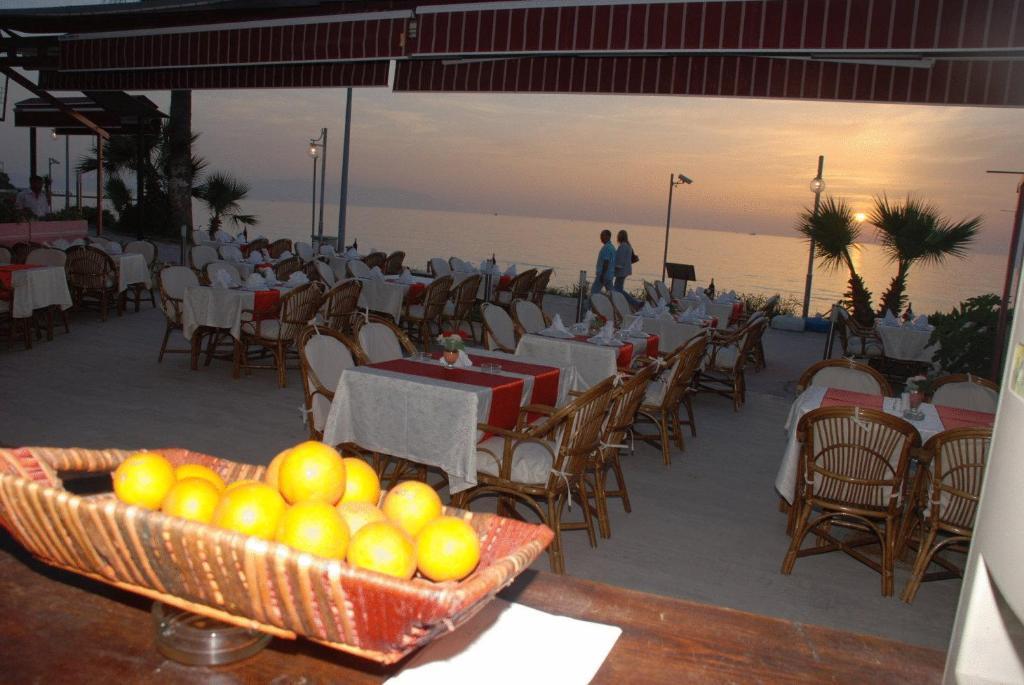 Ekin Hotel Kusadası Restaurant foto